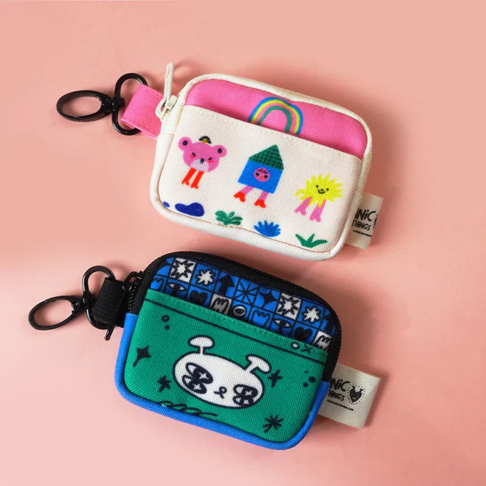 Screen and Green Airpods / Card Sleeve