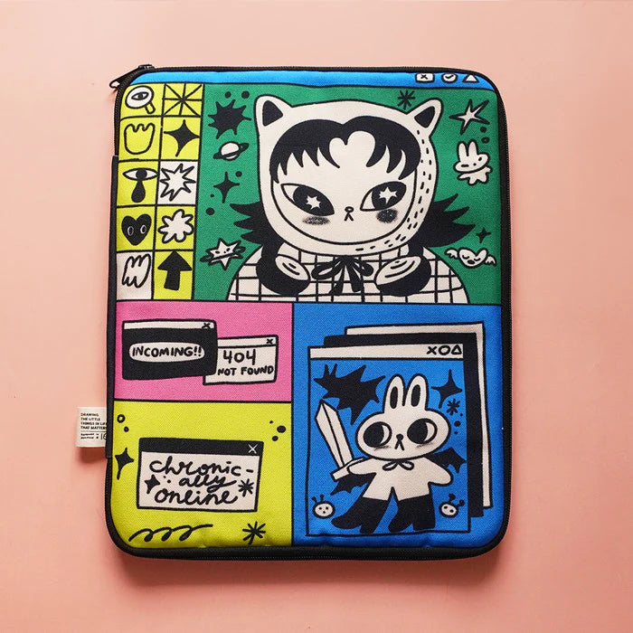 Screen and Green Ipad / Laptop Sleeve