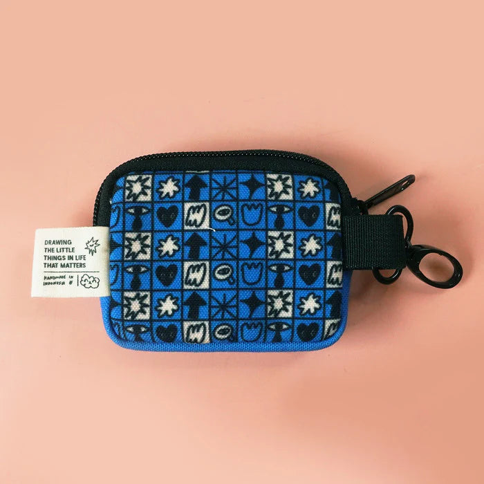 Screen and Green Airpods / Card Sleeve